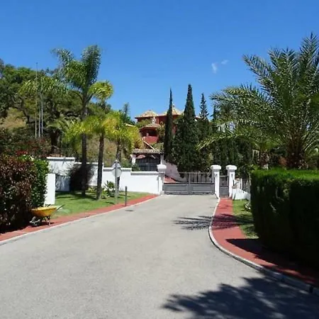 Acacias Villa Marbella