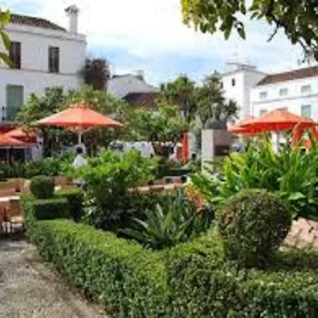 Villa Acacias Marbella